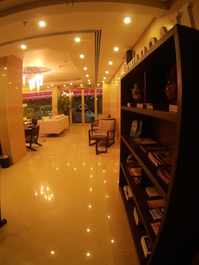 Wardah Hotel Apartments Sardzsa Kültér fotó