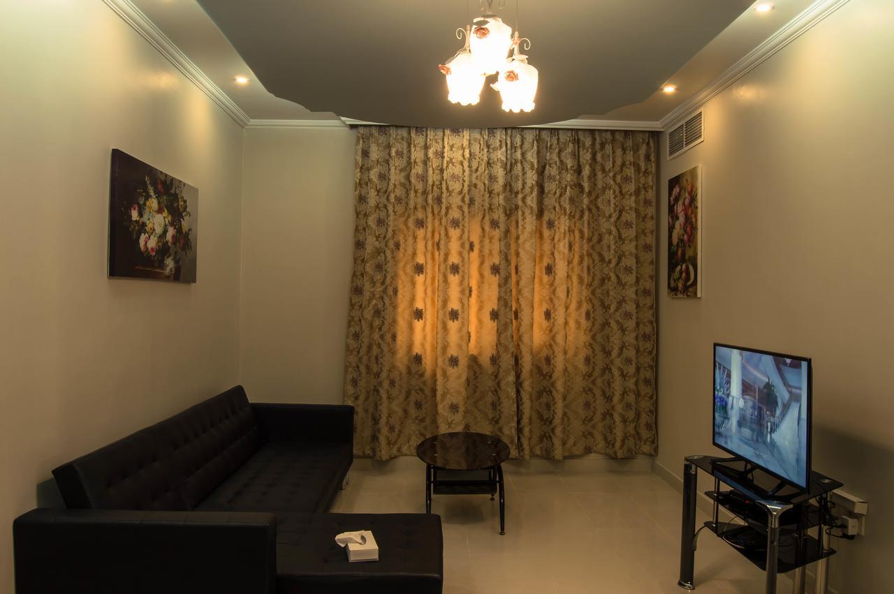Wardah Hotel Apartments Sardzsa Kültér fotó
